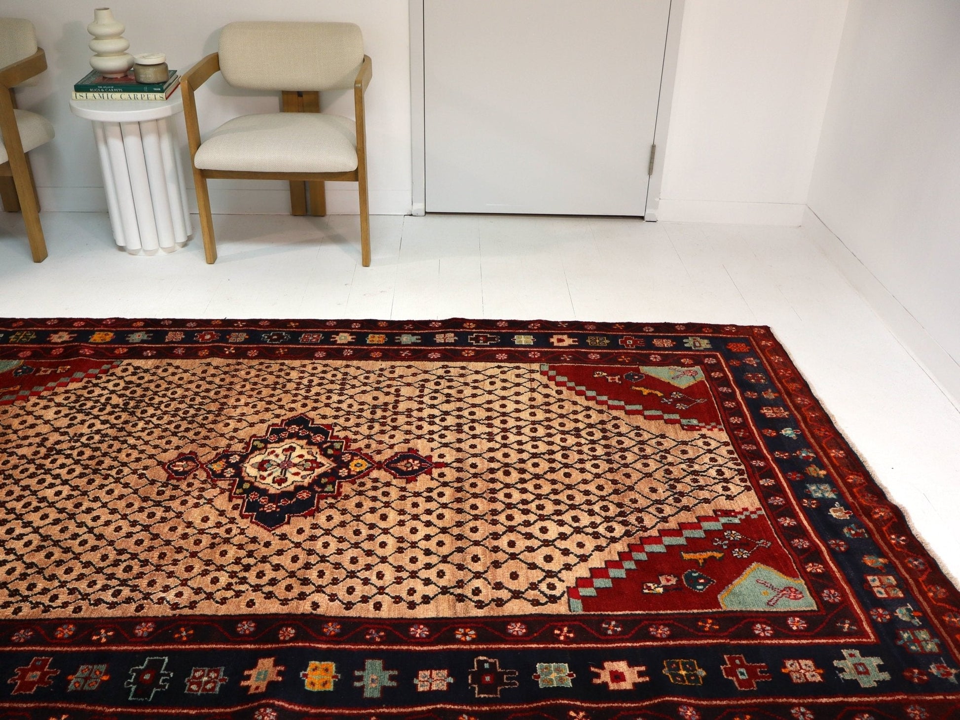 Persian Koliai Rug | 5' 2" x 9' 4" - Velora Luxury Fashion