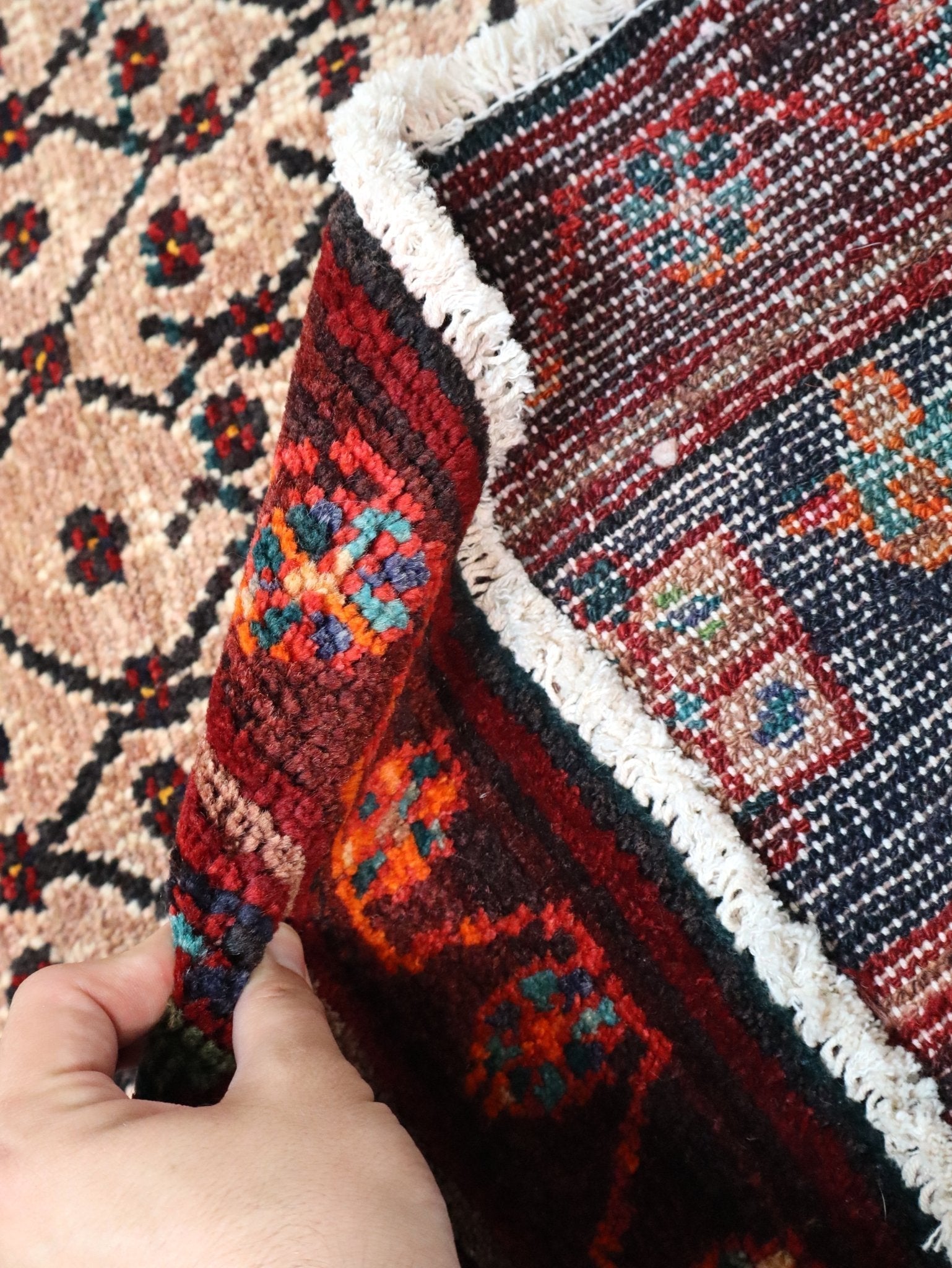 Persian Koliai Rug | 5' 2" x 9' 4" - Velora Luxury Fashion