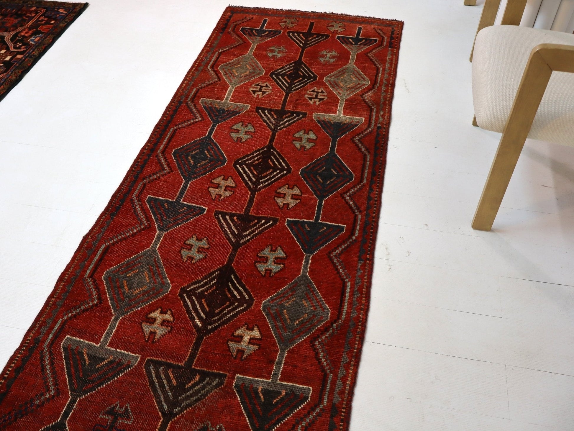 Persian Luri Runner Rug | 3' 1” x 8' 8" - Velora Luxury Fashion