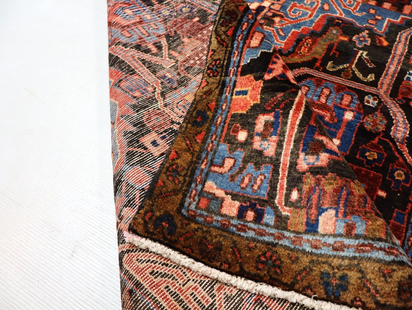 Persian Nahavand Runner Rug | 3' 5” x 8' 4" - Velora Luxury Fashion