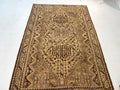 Persian Shiraz Rug | 5' 5” x 7' 11