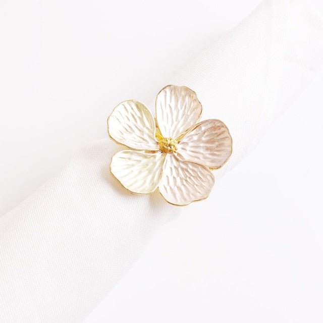 Petals Napkin Ring Holder Set - Velora Luxury Fashion