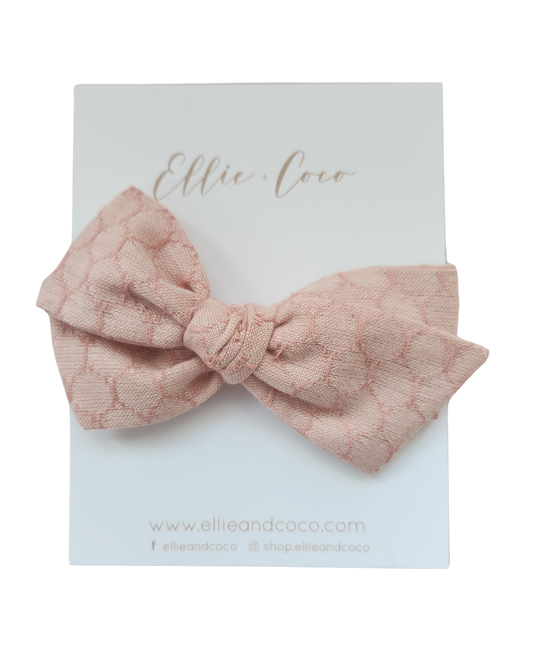 Pink Honeycomb Oversize Bow - Velora Luxury Fashion