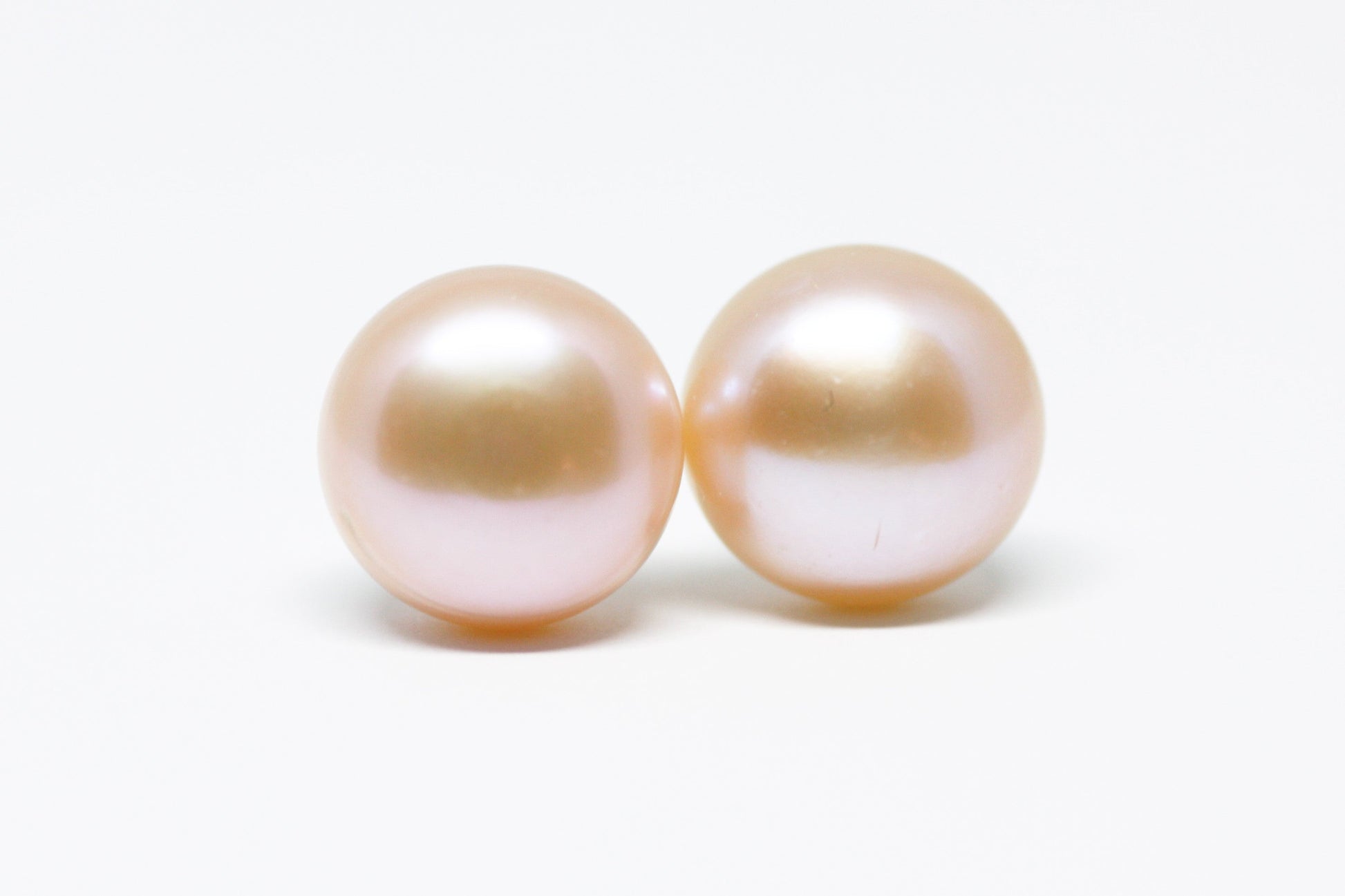 Pink Pearl Stud Earrings 10mm - Velora Luxury Fashion