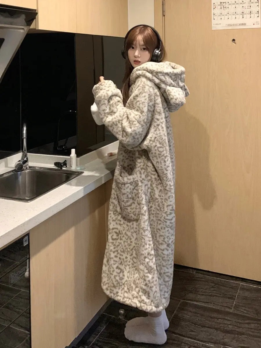 Plus Size Coral Velvet Pajamas Fleece Lined For Women Thick Night-robe EX-STOCK Canada