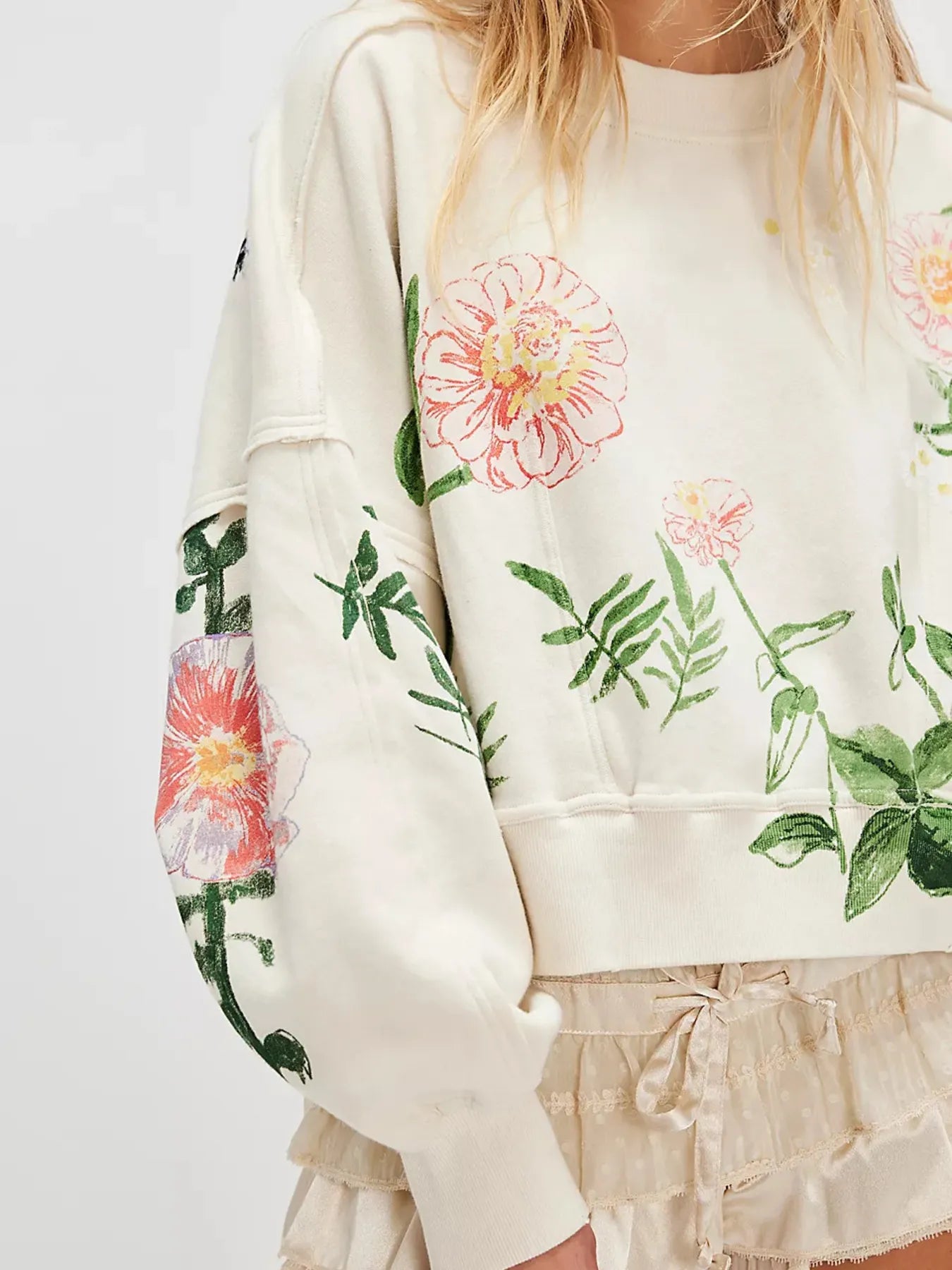 Print Round Neck Oversized Sweatshirt - Velora Luxury Fashion