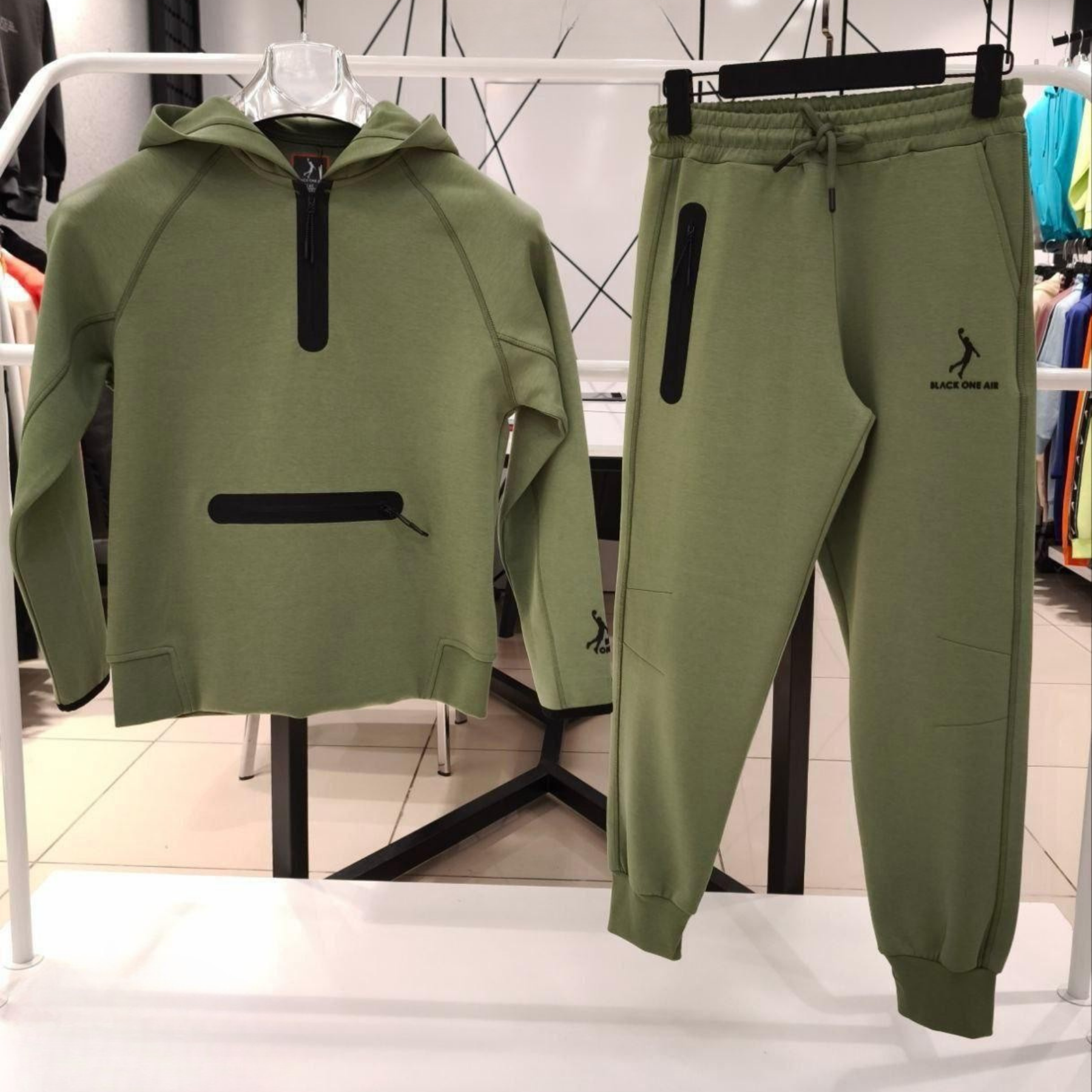 Pullover Unisex Jogger Set - Velora Luxury Fashion