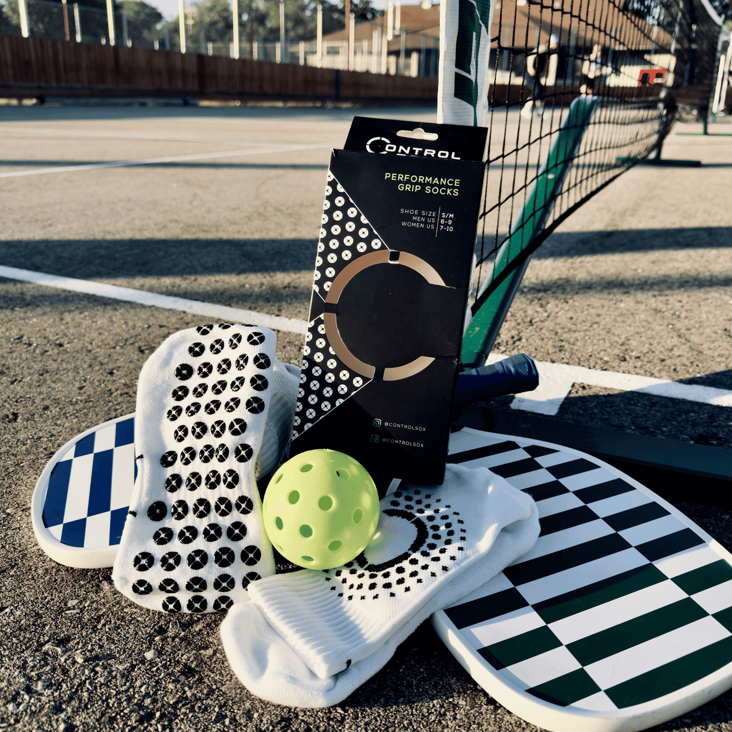 Quarter Pro - White - Velora Luxury Fashion