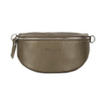 RB1015AQ | Marsupio con tracolla removibile in Vera Pelle Made in Italy. Attacchi con moschettoni in metallo Nickel Lucido - Colore Taupe - Dimensioni: 24 x 14 x 7 - Velora Luxury Fashion