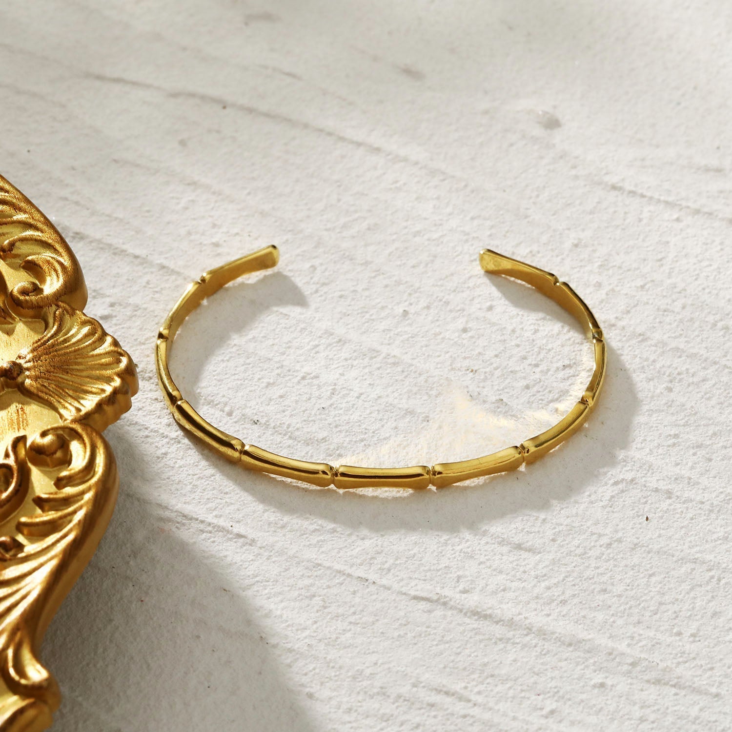 RENEE Gold: Luxury Bamboo Cuff Bracelet – Elegant Nature-Inspired Minimalist Design - Velora
