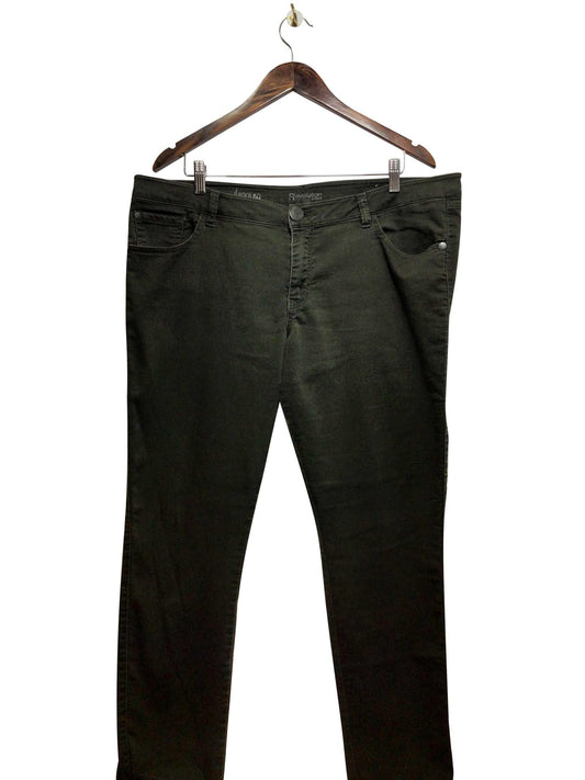 REVOLUTION Regular fit Pant in Green - 34 - Velora