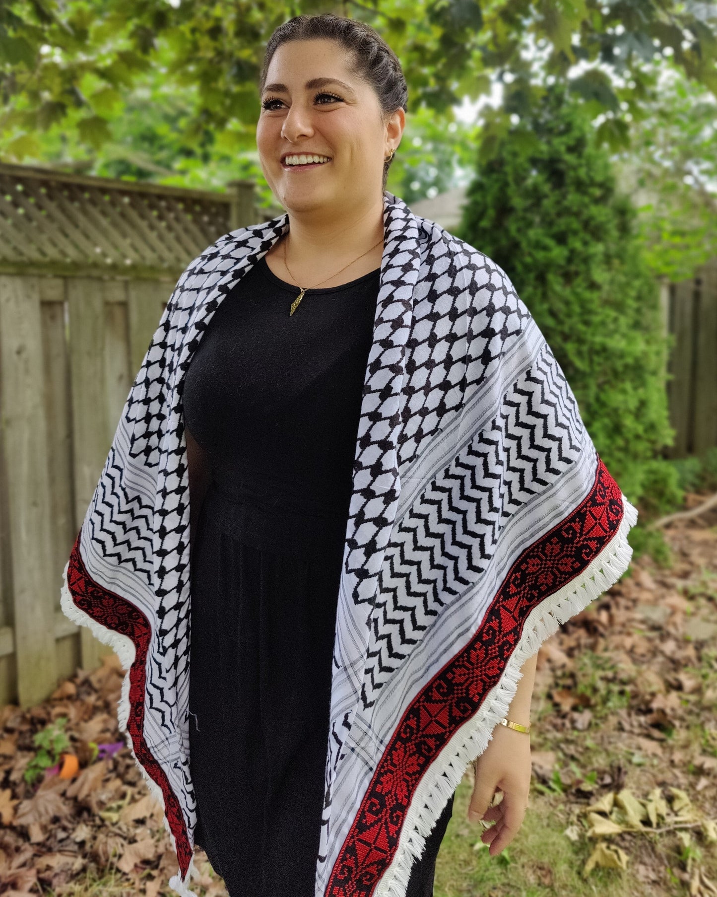 Red Tatreez Kufiya (Keffiyeh) | Triangle Shawl - Velora Luxury Fashion