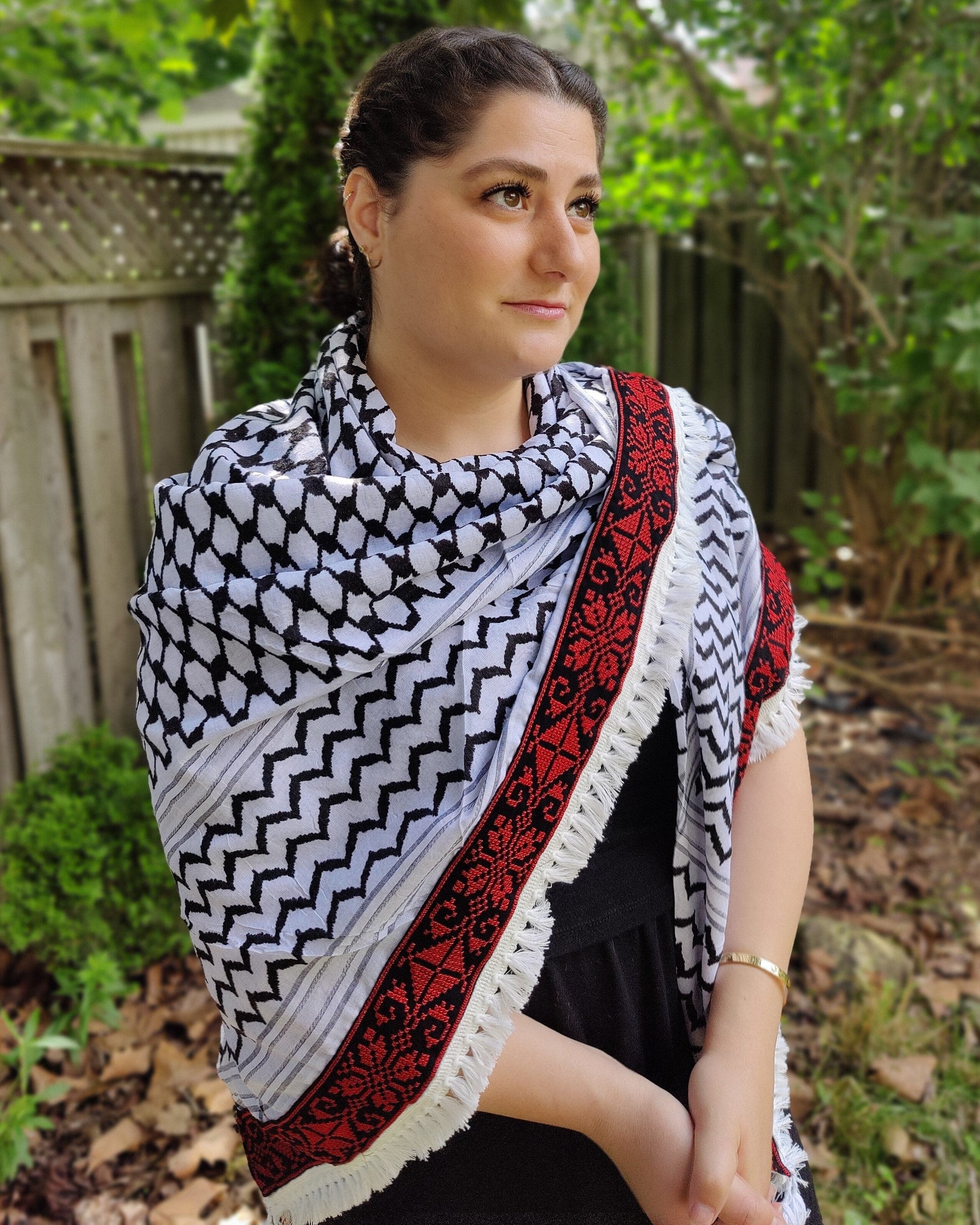 Red Tatreez Kufiya (Keffiyeh) | Triangle Shawl - Velora Luxury Fashion