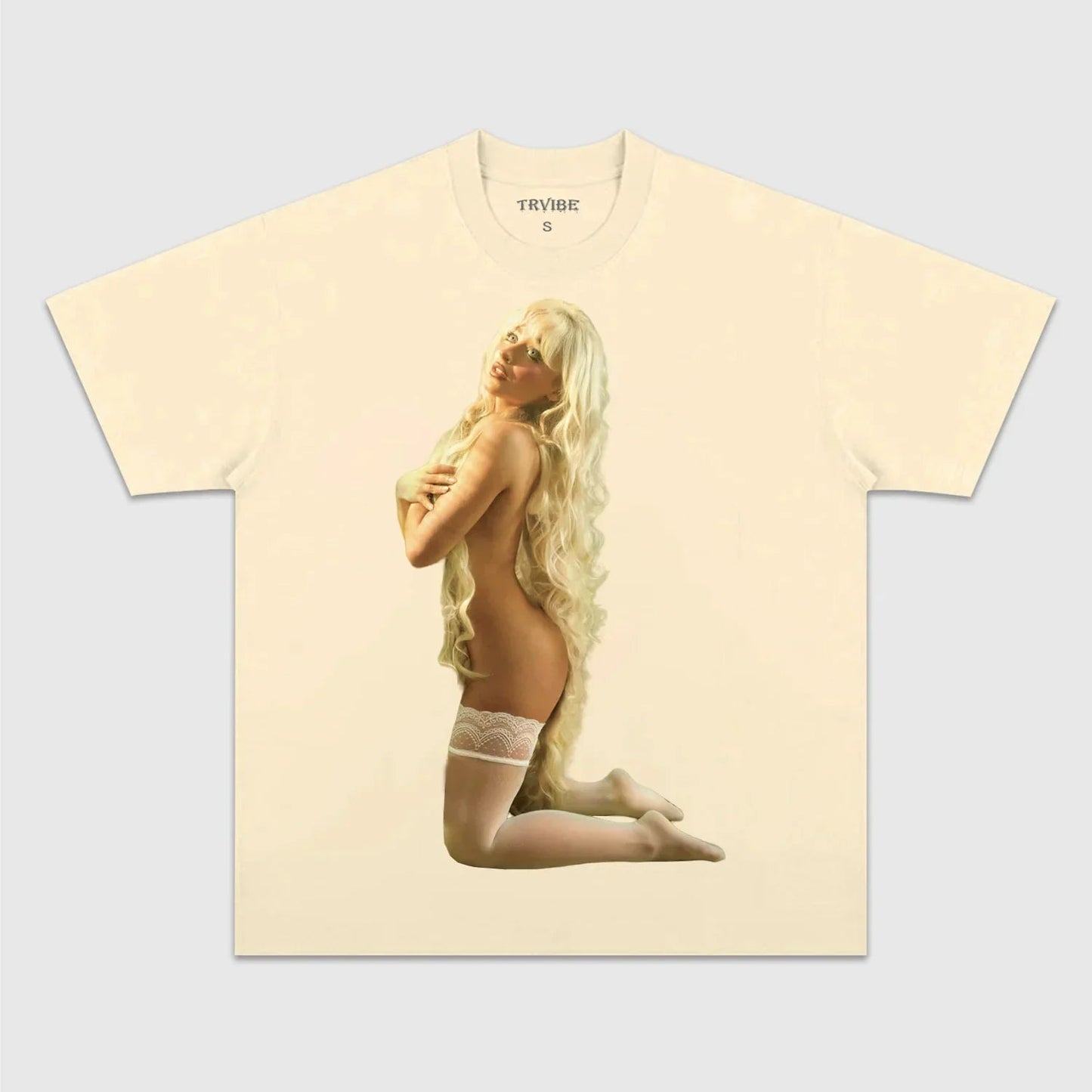 Sabrina Carpenter: Music Icon Tee V9 - Velora