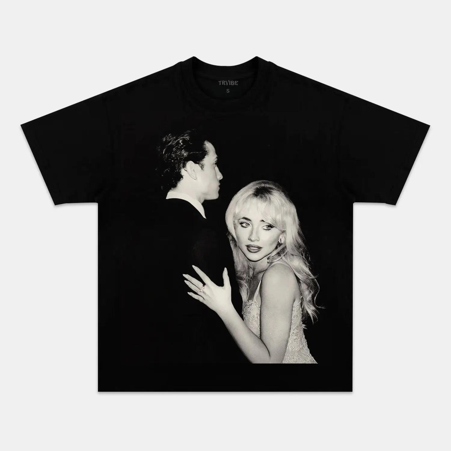 Sabrina Carpenter: Music Icon Tee V18 - Velora