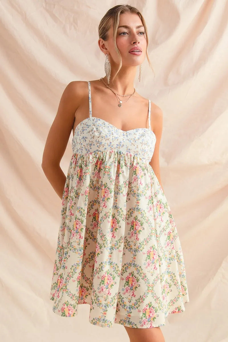 SO ME Mixed Floral Print Sleeveless Mini Dress - Velora Luxury Fashion
