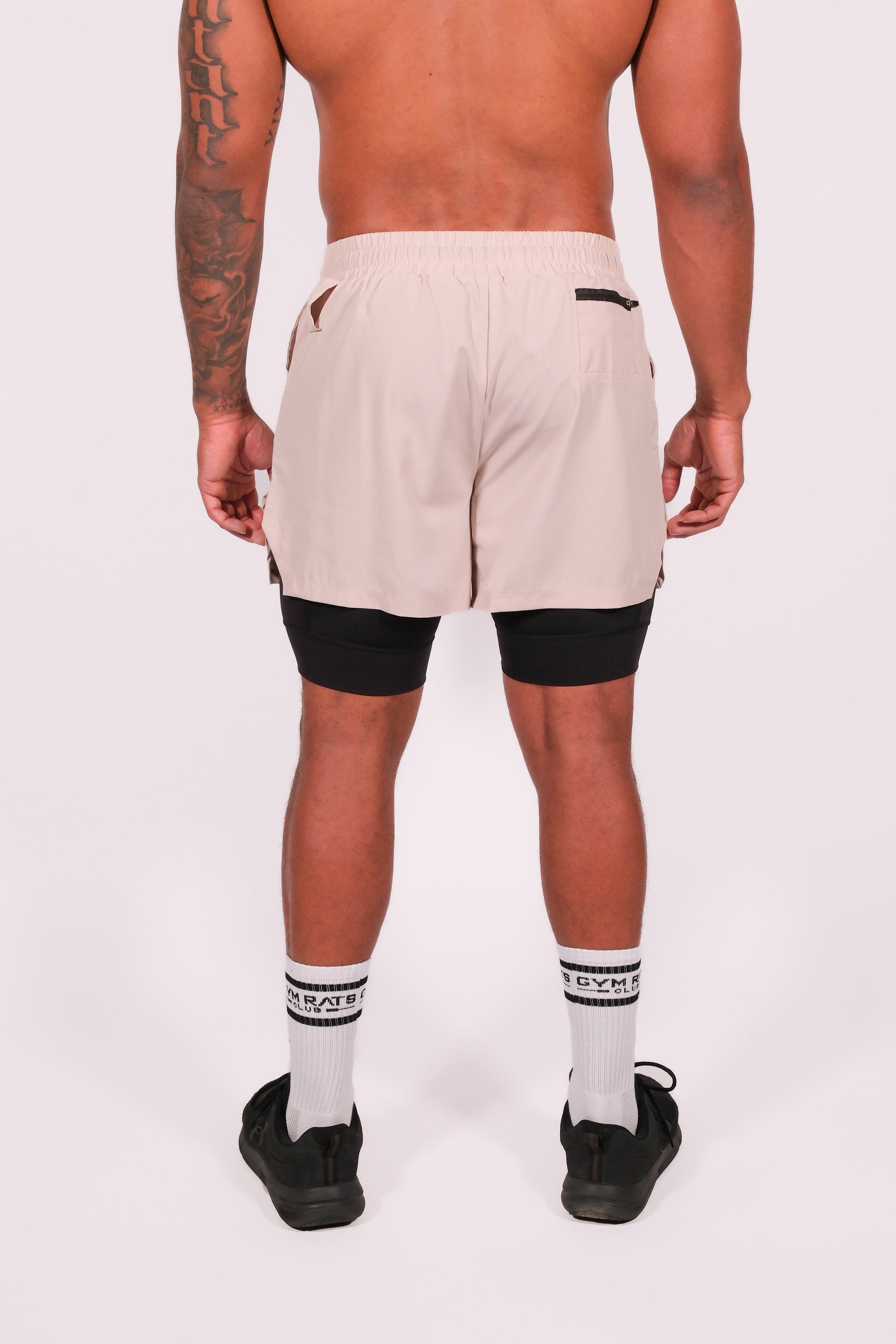 STAY OBSESSED SHORTS - Velora Luxury Fashion