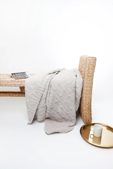 Foggy Dew Cable Knit Extended Throw