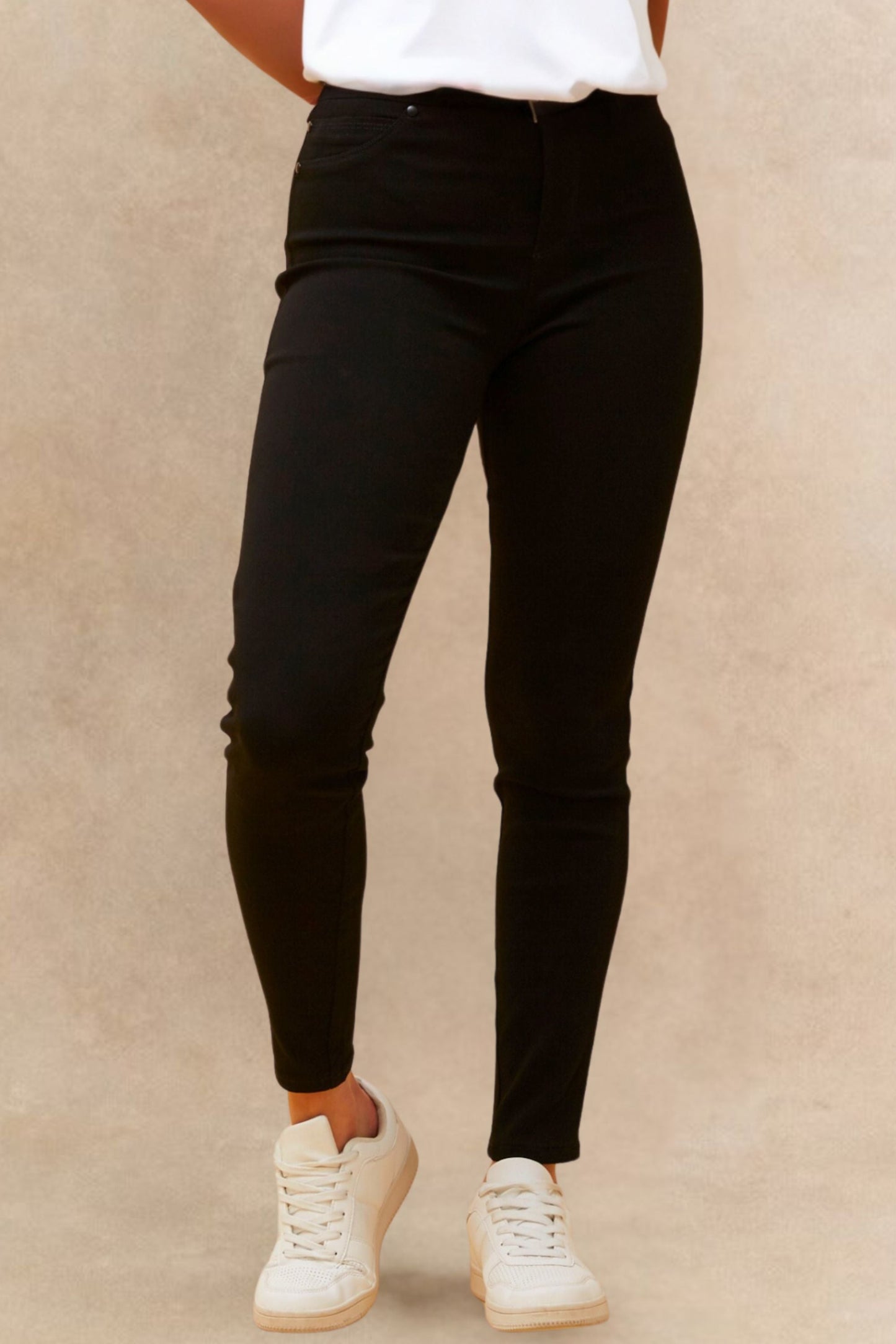 Sandra Black Stretch Skinny Pants Pull-On Jegging Style - Velora Luxury Fashion