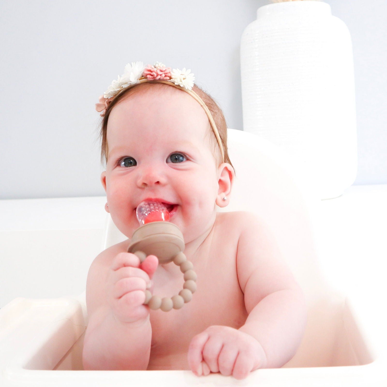 Silicone Infant Feeder - Velora Luxury Fashion