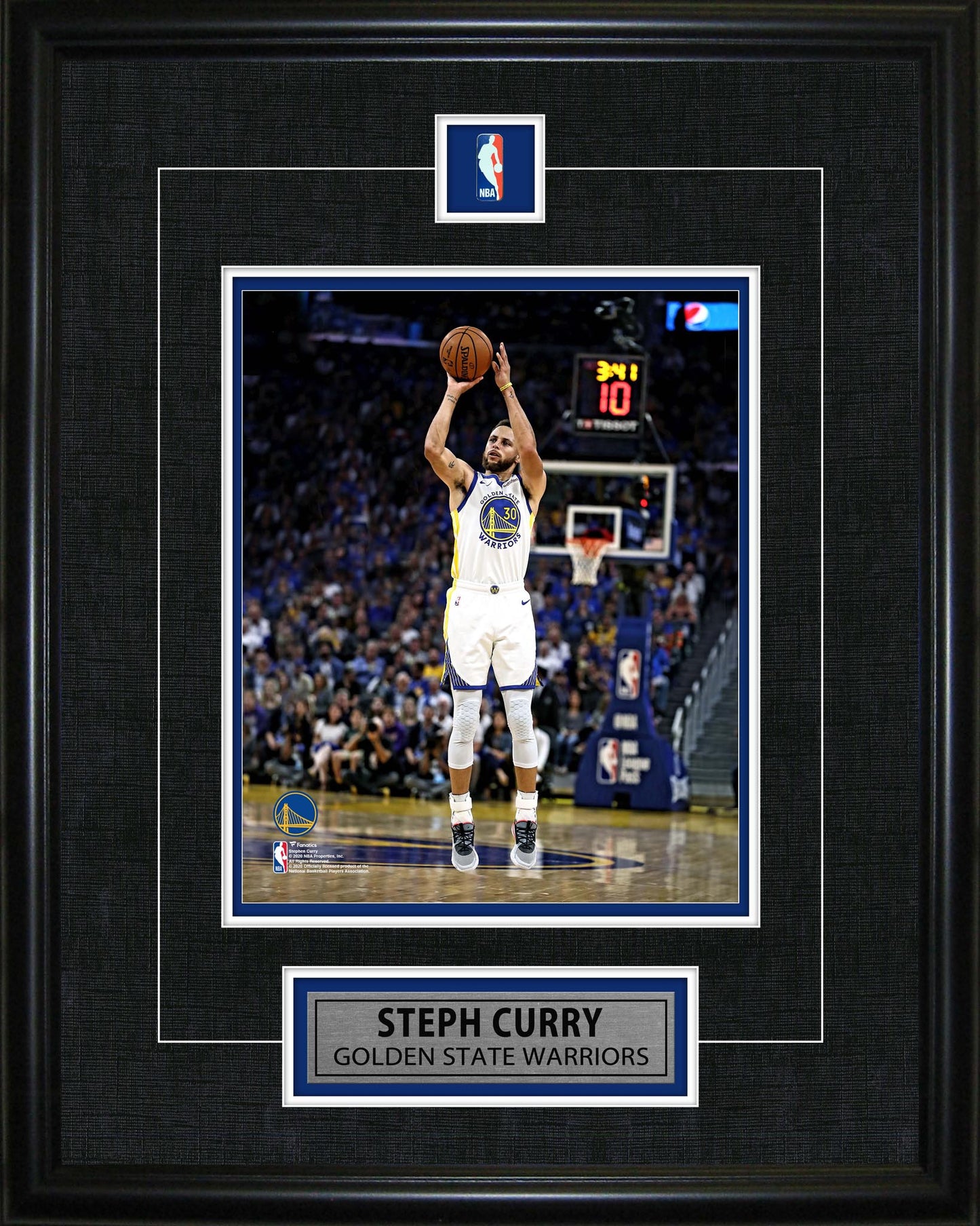 Steph Curry Framed Pin & Plate Warriors - Velora Luxury Fashion