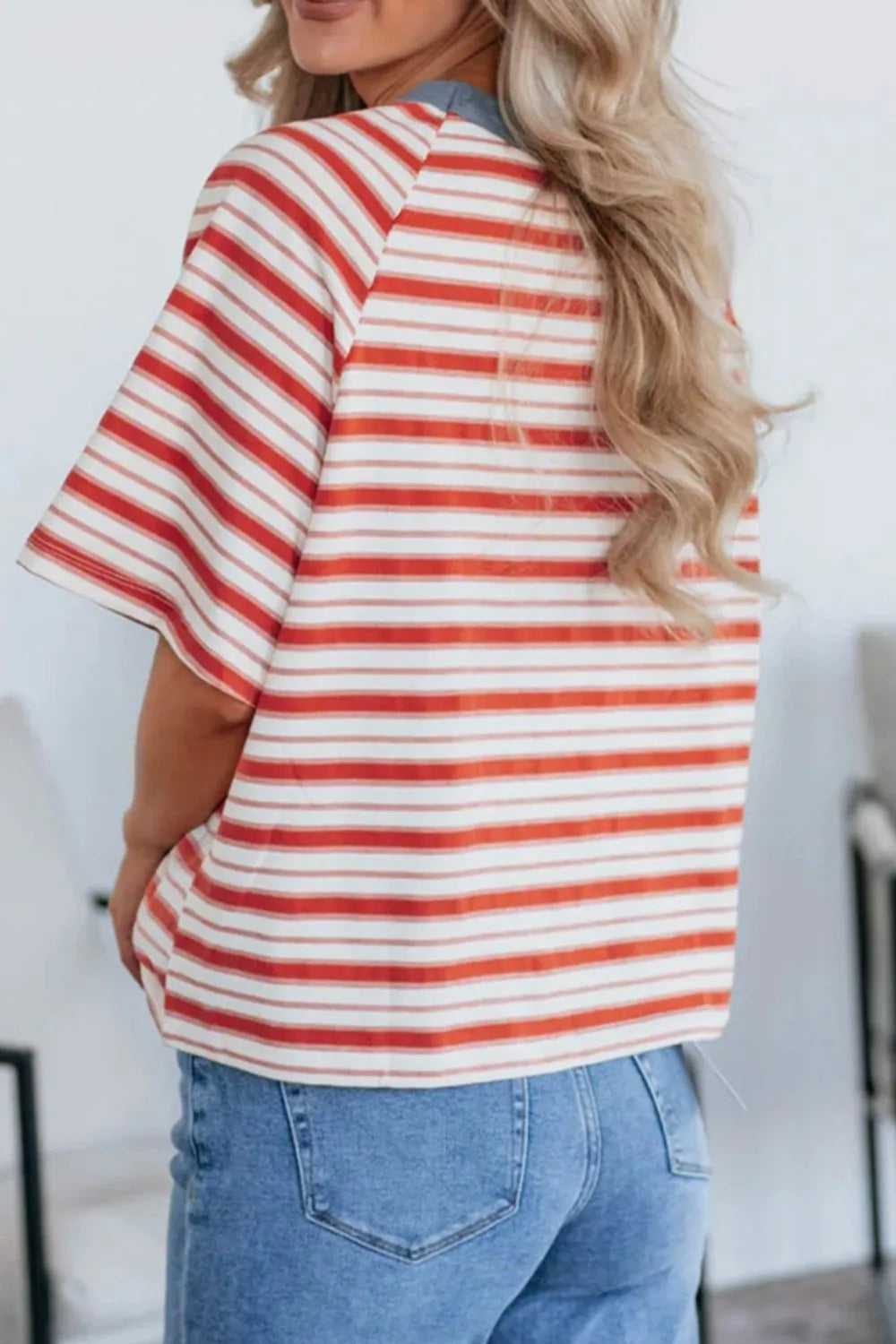 Stripe Print Contrast Collar Raglan Sleeve T Shirt - Velora Luxury Fashion