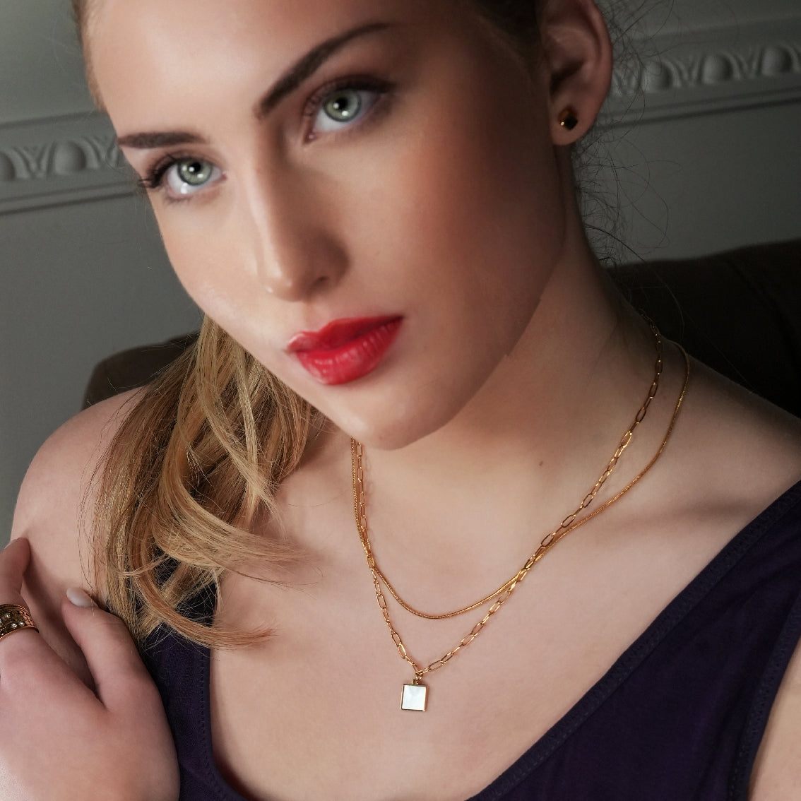 Style ANNABELLA: Minimalist Metal & Shell Square Pendant on a Paper-Clip Chain Necklace. - Velora Luxury Fashion