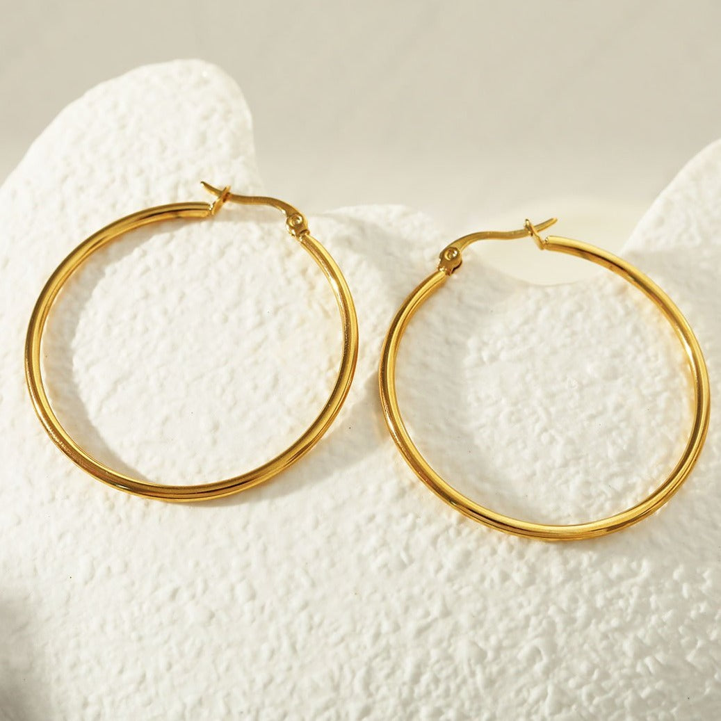 Style BIANCA Gold: Classic Essential Everyday Basic Round Gold Hoops. Available in 7 Sizes - 1cm to 6cm - Velora Luxury Fashion