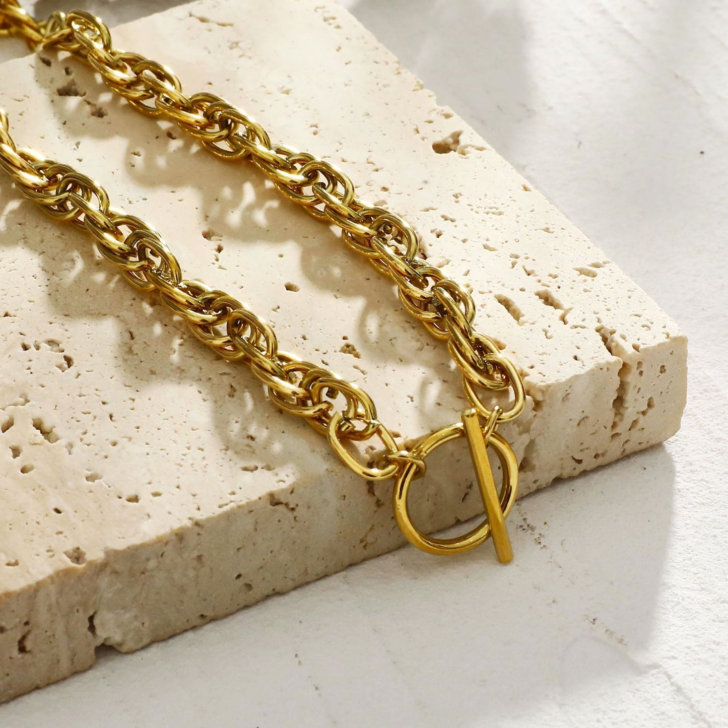 Style CHOLET: Chunky Intricate Multi-Link Chain with Circle & T-Stopper - Velora Luxury Fashion