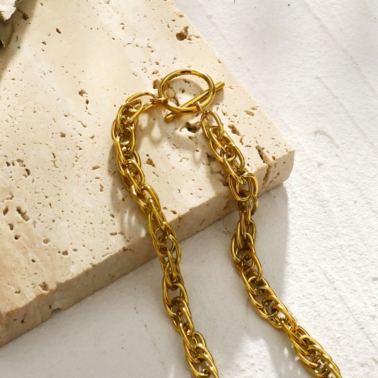 Style CHOLET: Chunky Intricate Multi-Link Chain with Circle & T-Stopper - Velora Luxury Fashion