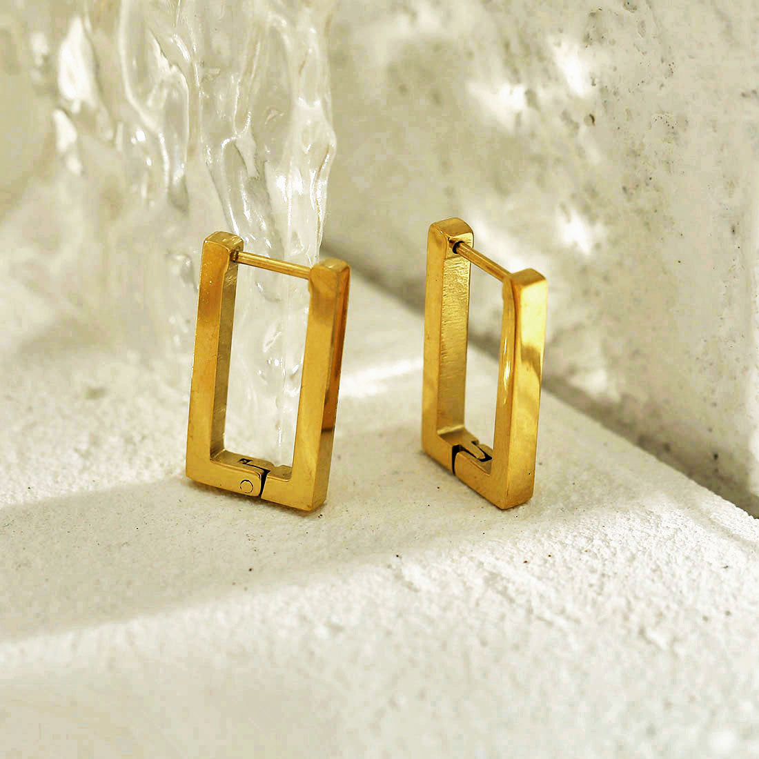 Style DELILAH: Rectangular Mini Hoop Earrings in Gold - Velora Luxury Fashion