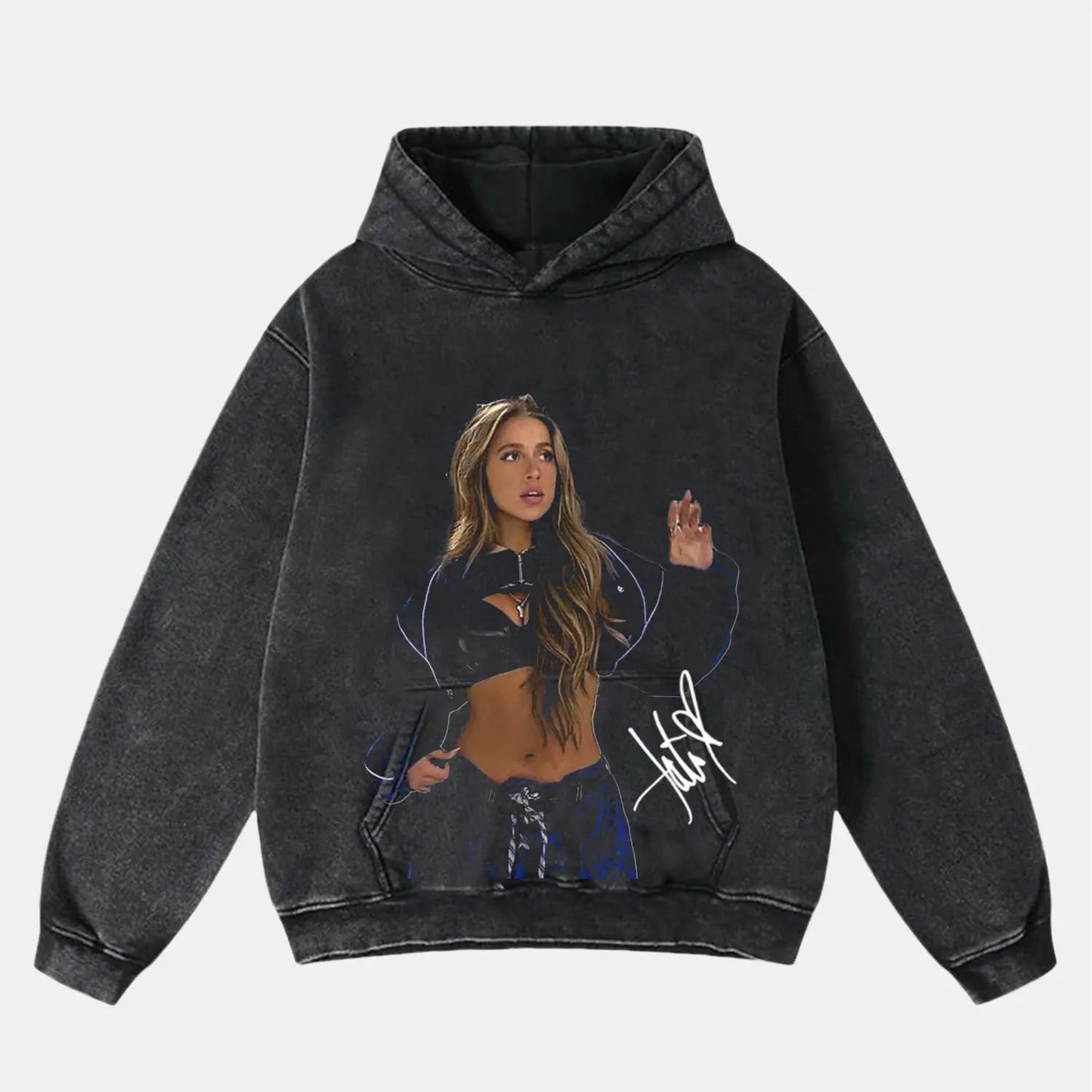 Tate McRae: Music Icon Tee V10 - Velora