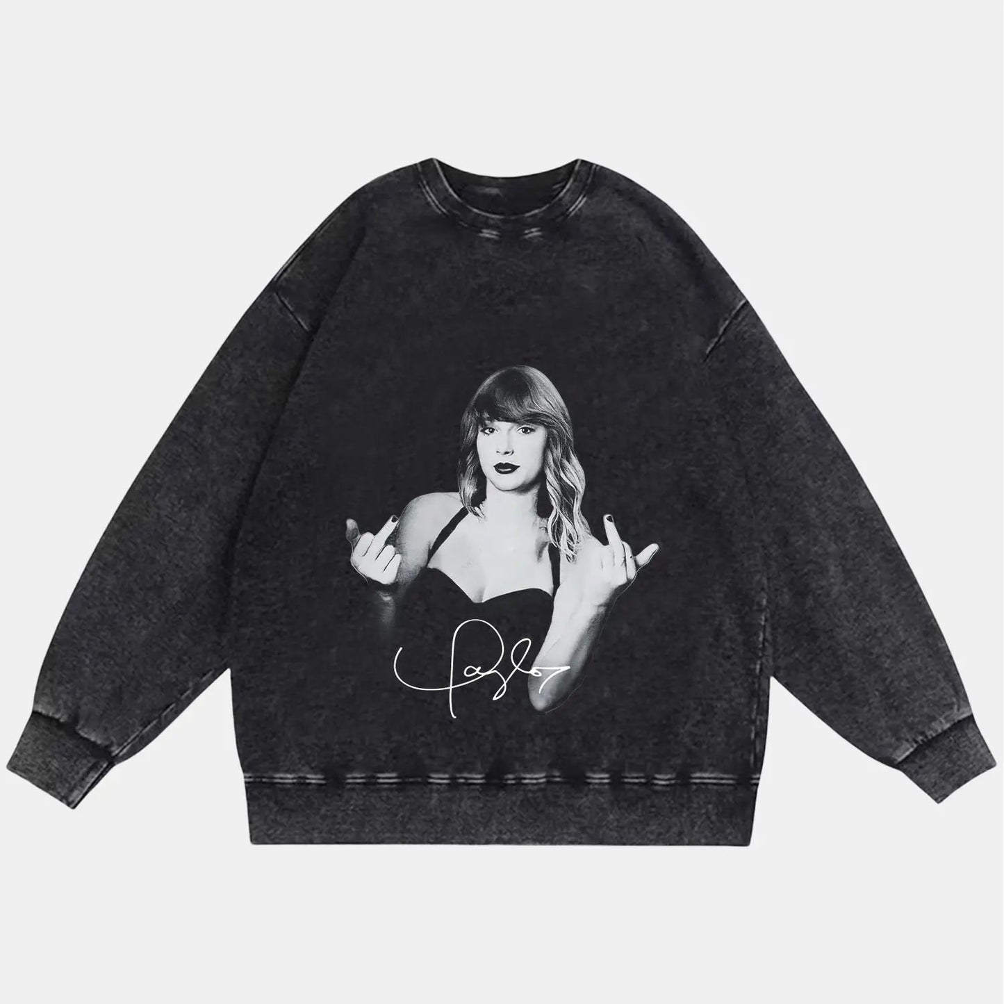 Taylor Swift: Music Icon Tee - Velora