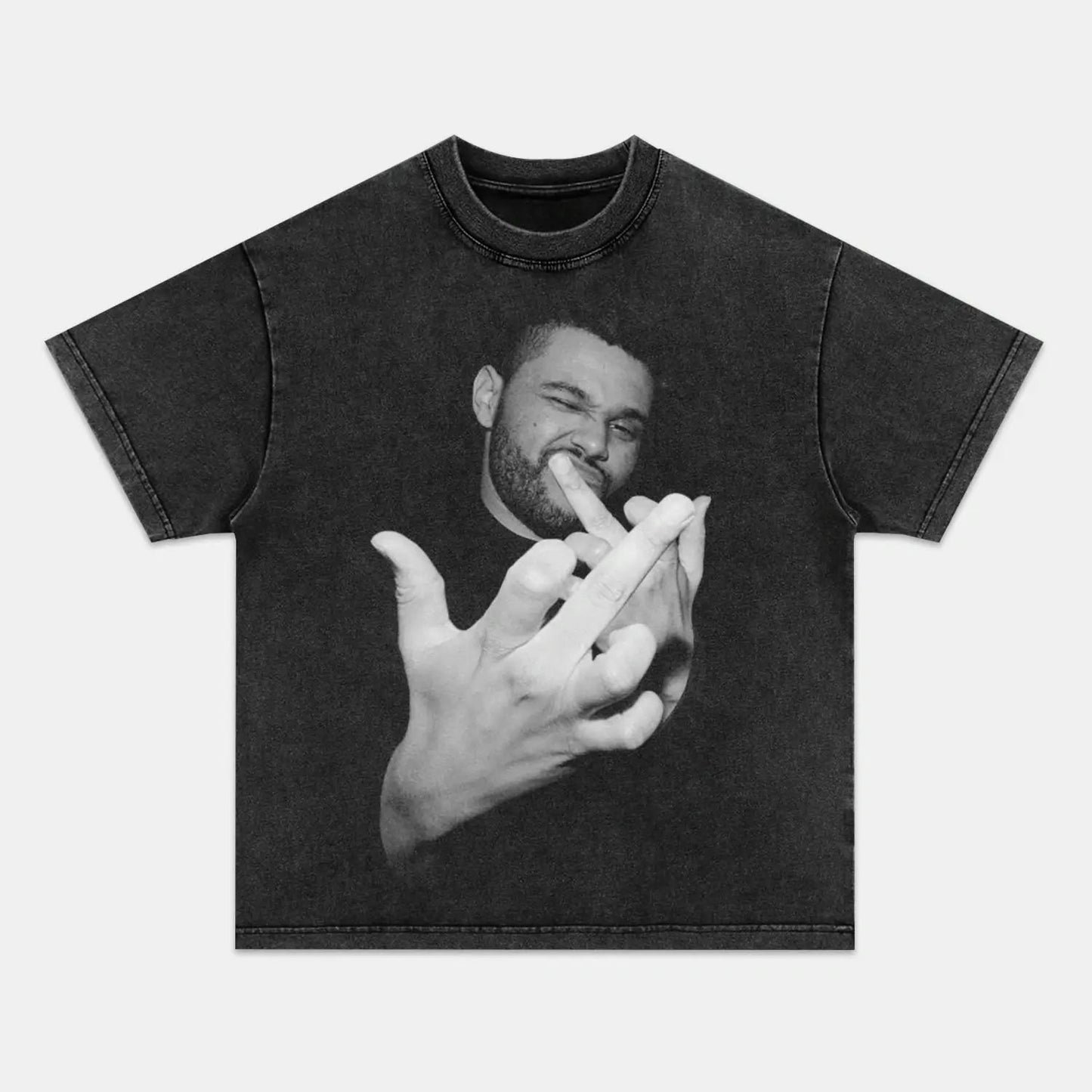 The Weeknd: Music Icon tee V8 - Velora