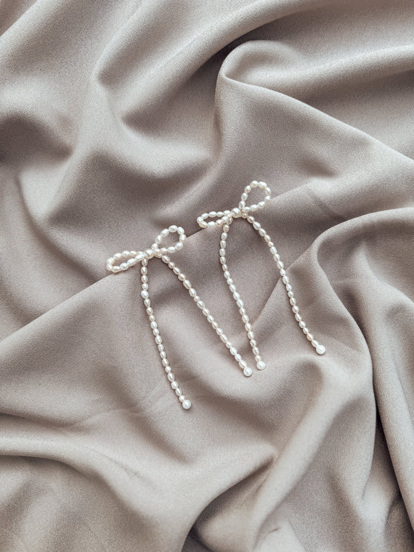 The Brianna Bow Earrings - Velora Luxury Fashion