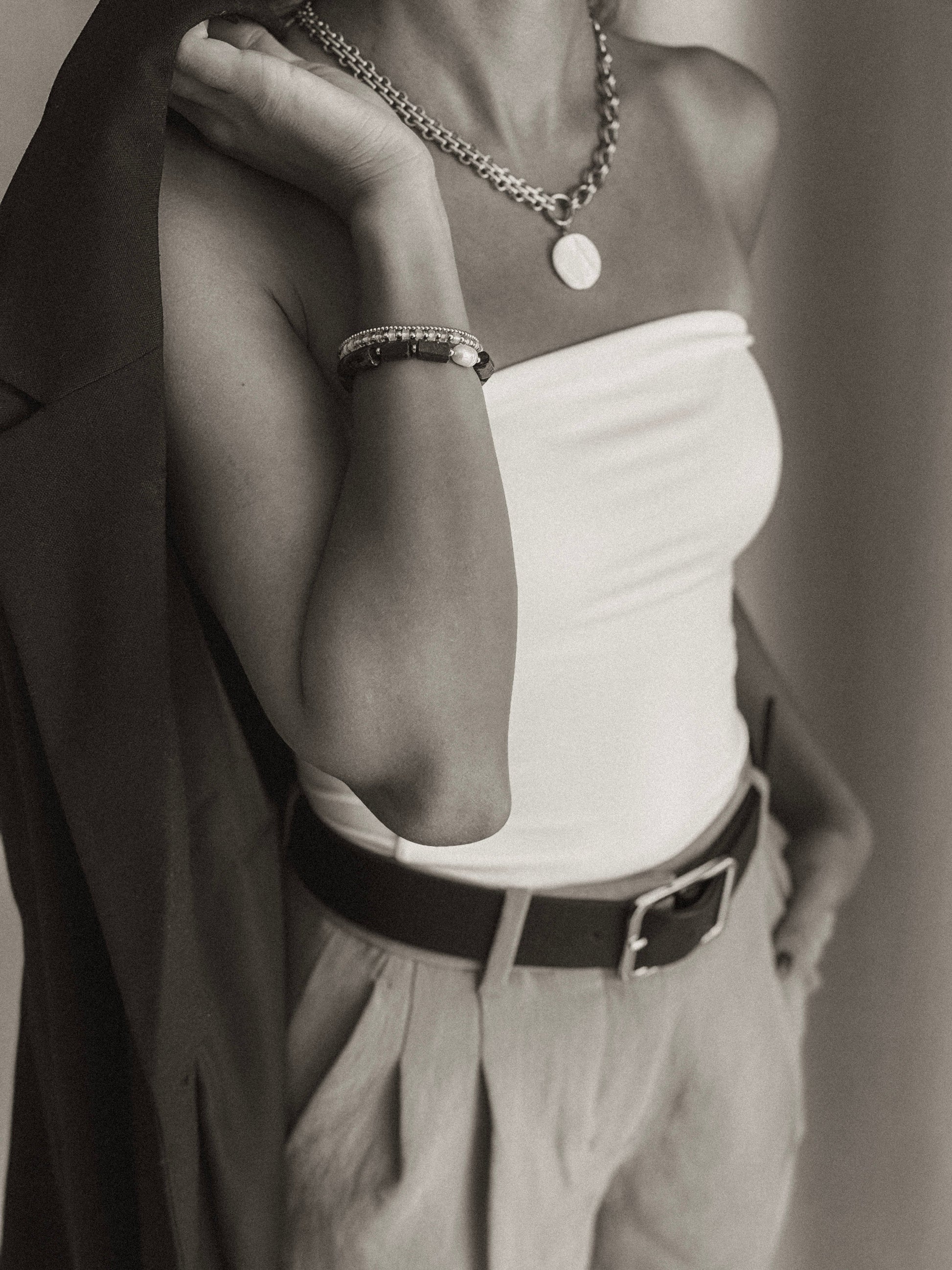 The Charlotte Necklace - Velora Luxury Fashion