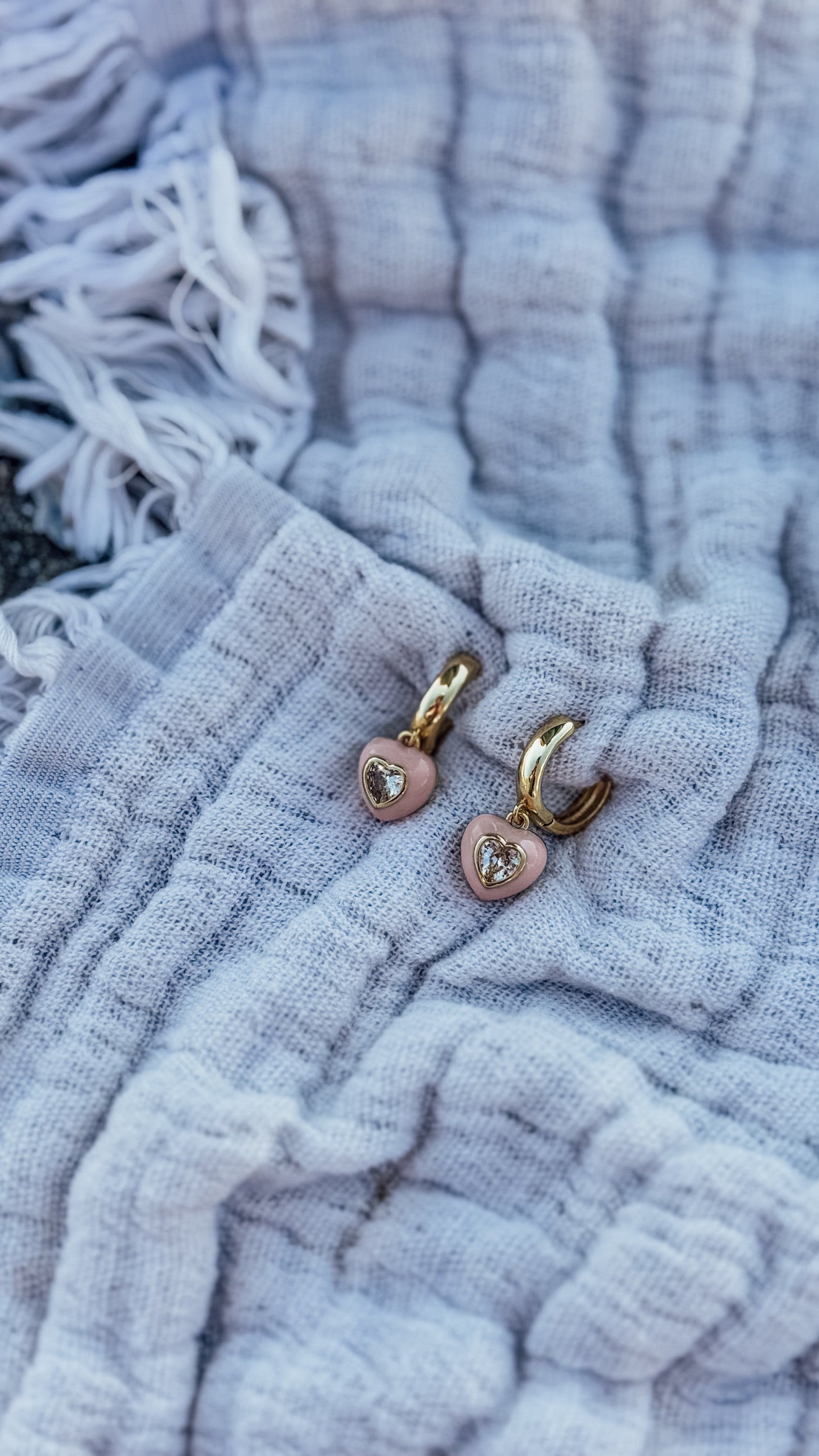 The Davie Heart Huggies - Velora Luxury Fashion