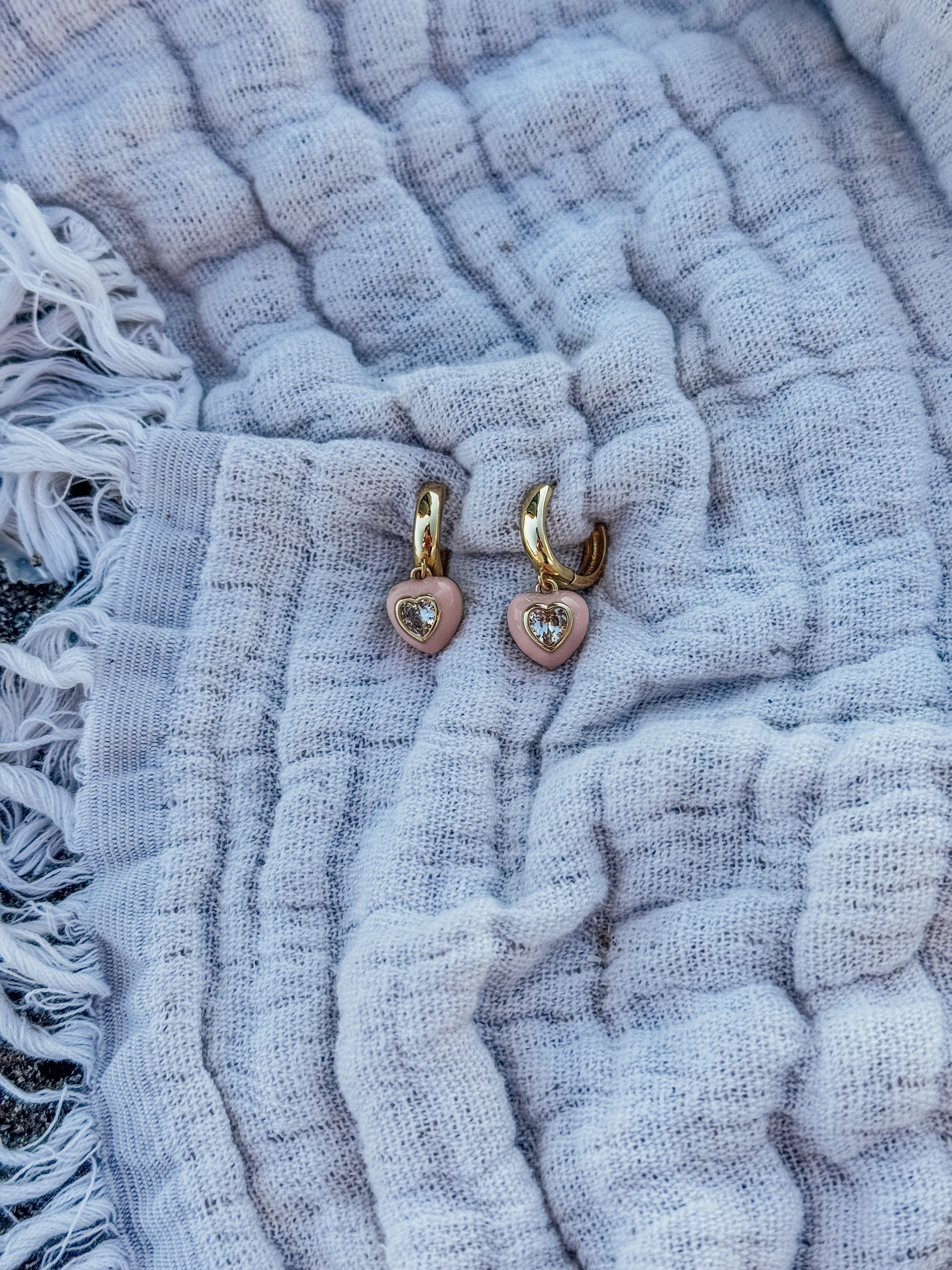 The Davie Heart Huggies - Velora Luxury Fashion