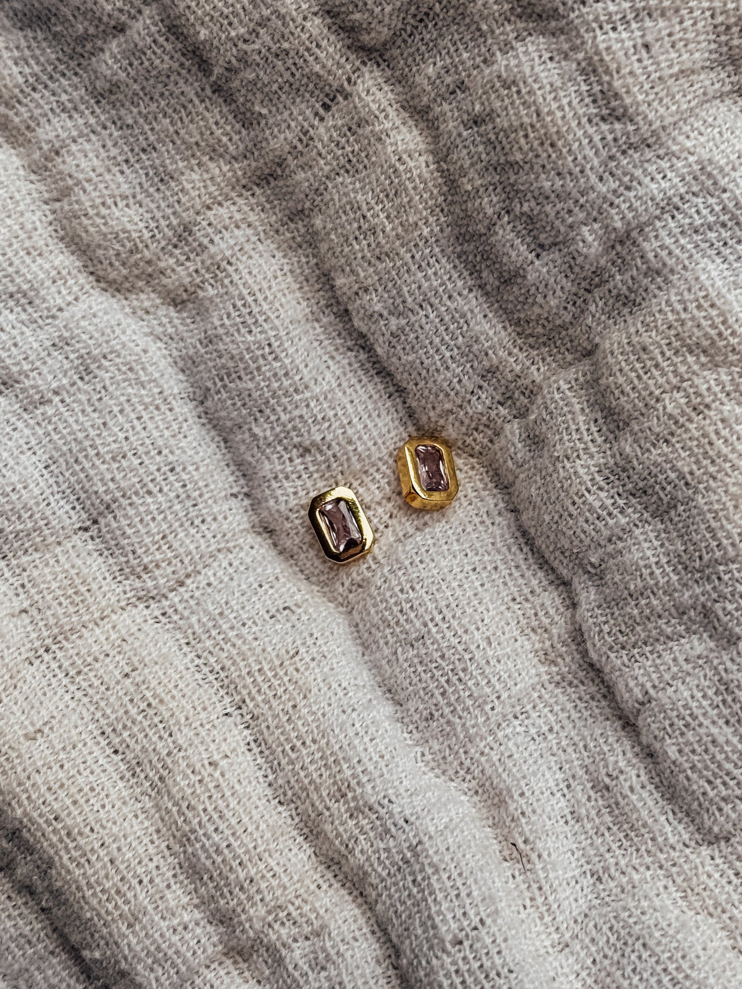 The Duncan Stud Earrings - Velora Luxury Fashion