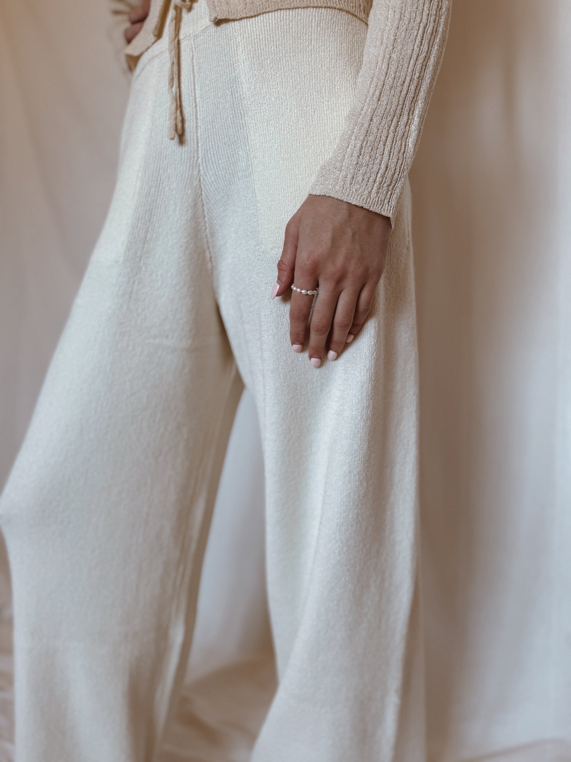 The Everly Freshwater Pearl Ring - Velora Luxury Fashion