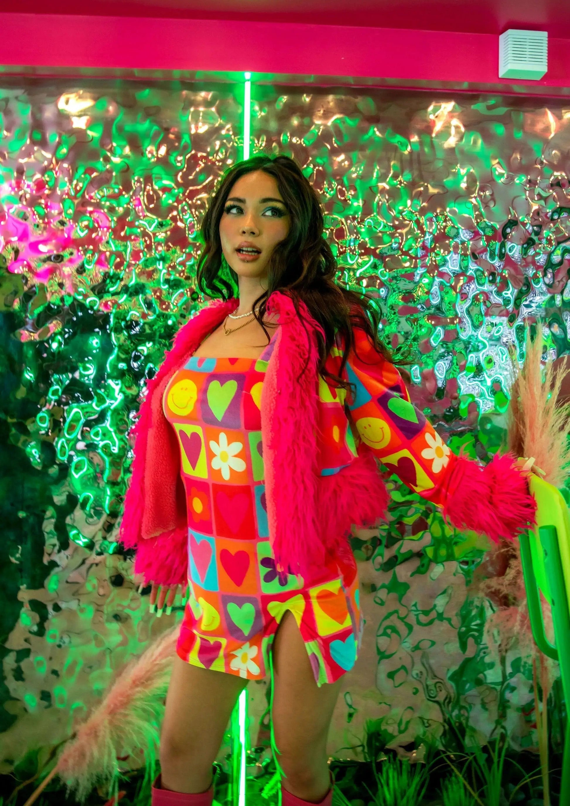 The Happy Daze Velvet Jacket - Velora Luxury Fashion