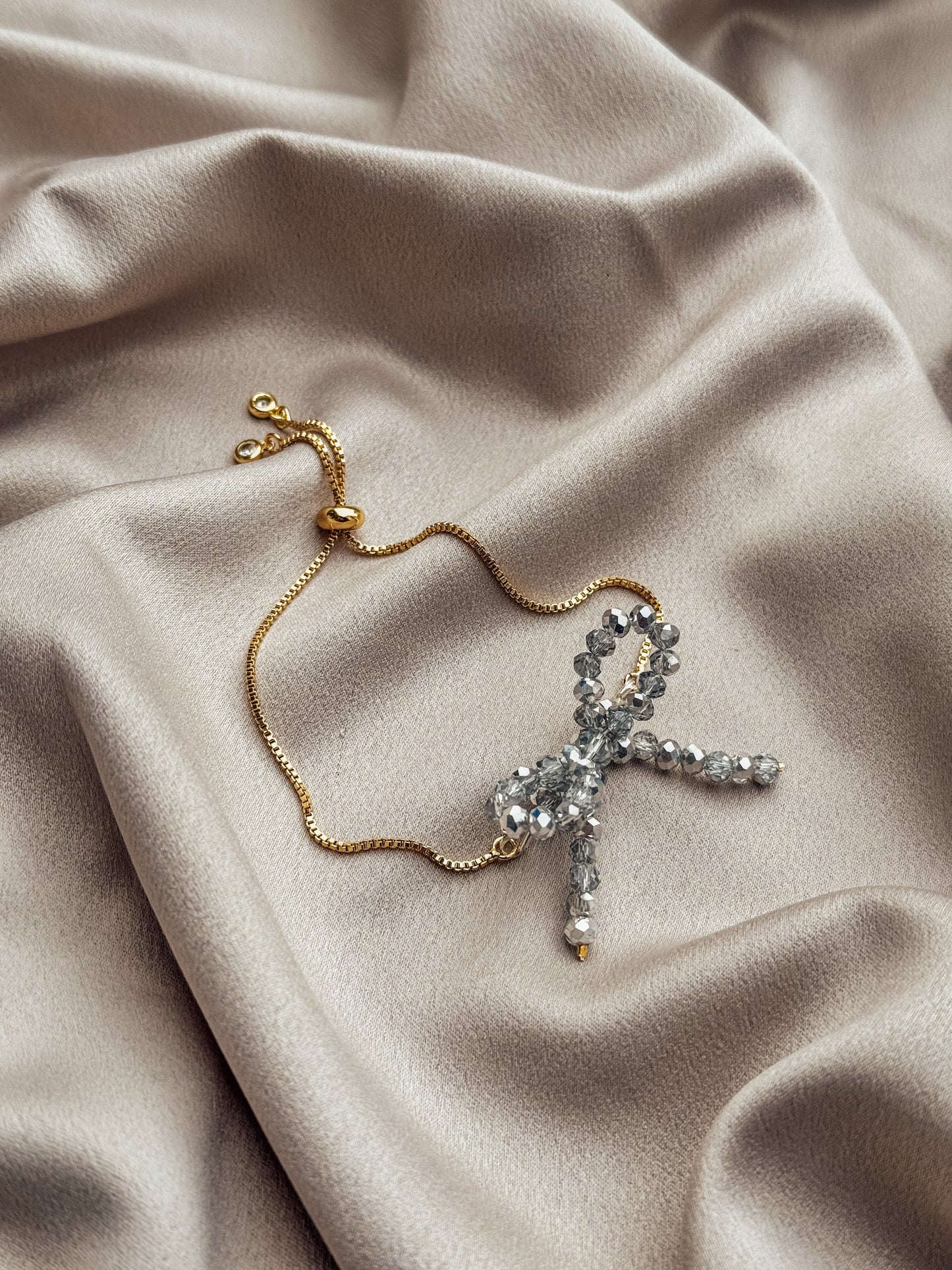 The Joy Bow Bracelet - Velora Luxury Fashion