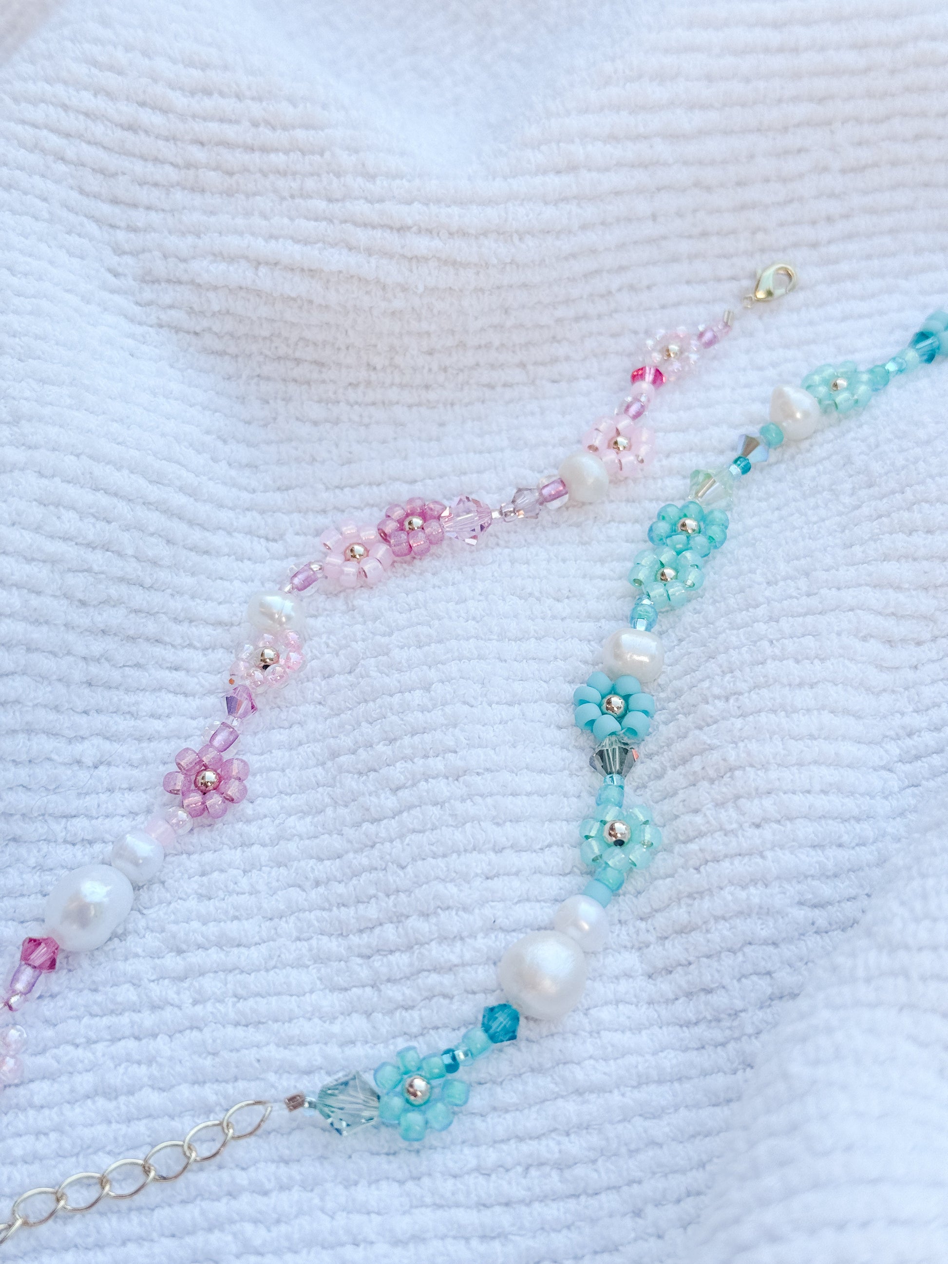 The “Lover” Daisy Bracelet & Anklet - Velora Luxury Fashion