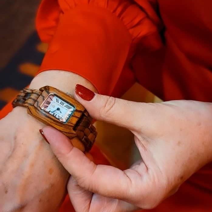 The Maple: Wood Watch for Women - Velora Luxury Fashion