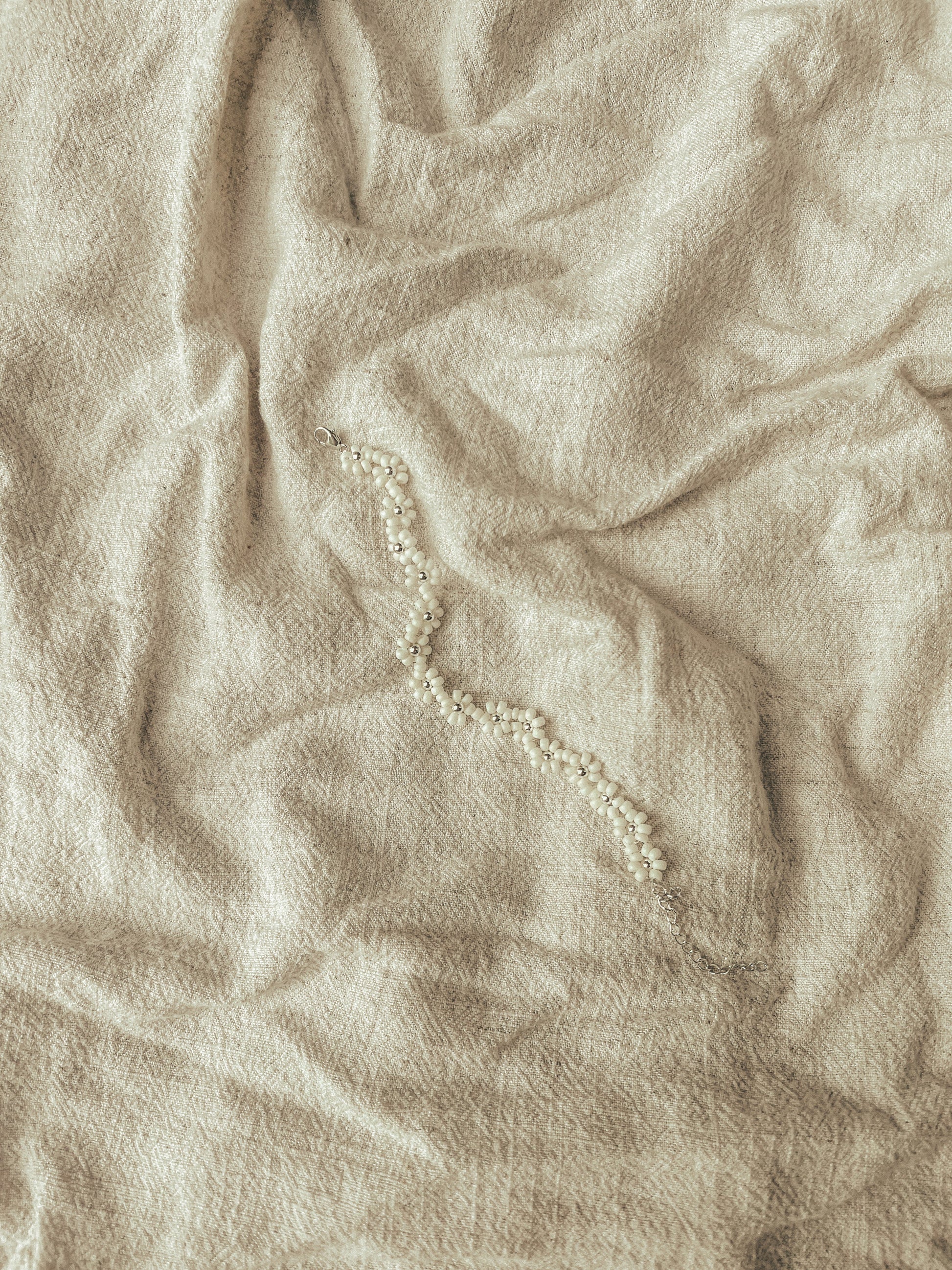 The OG Daisy Bracelet/Anklet - Velora Luxury Fashion