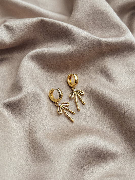 The Poppy Bow Huggies - Velora Luxury Fashion