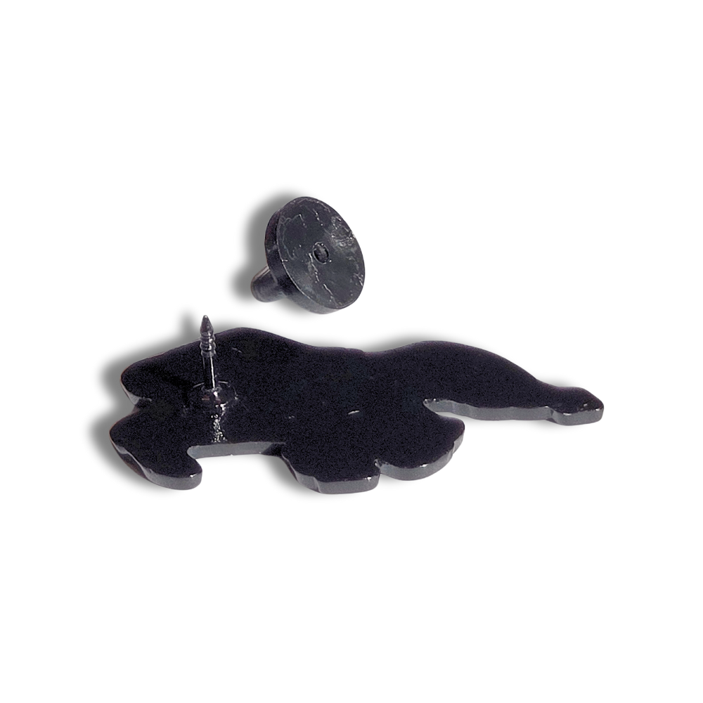 'Tramp' Dog | Collectible Pin - Velora