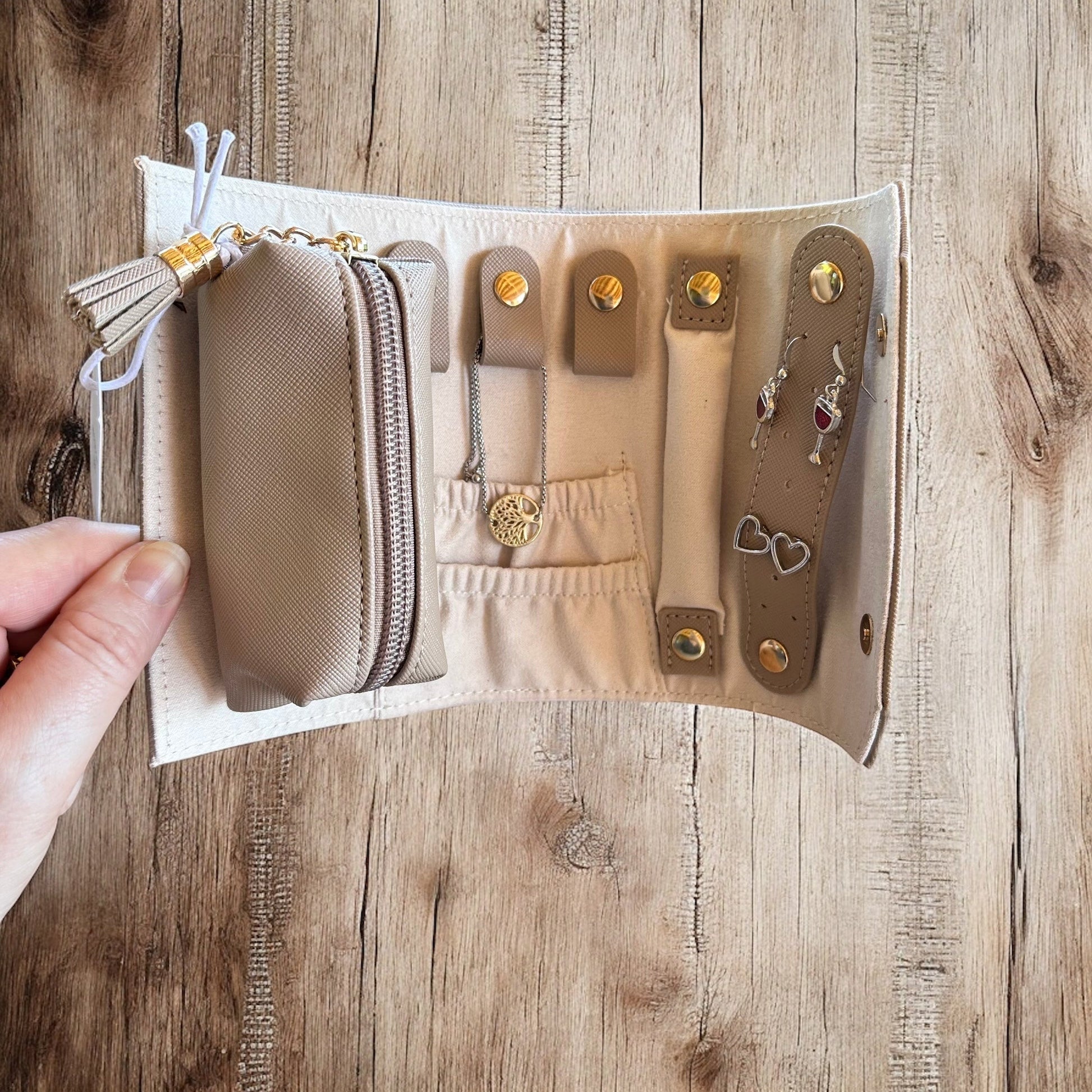Travel Roll Jewellery Case - Velora Luxury Fashion