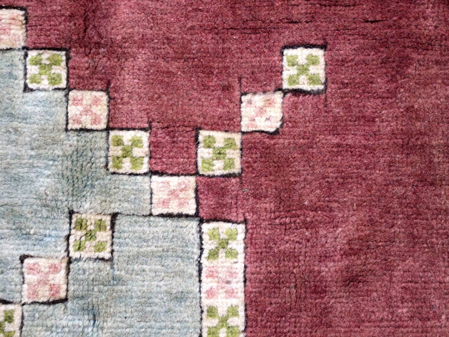 Turkish Niğde Rug | 7' 6" x 11' 6" - Velora Luxury Fashion