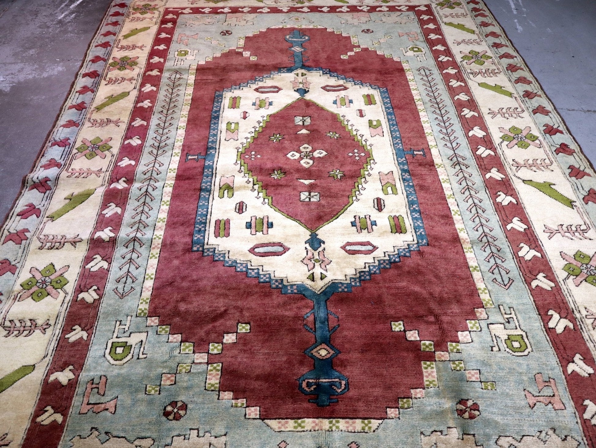 Turkish Niğde Rug | 7' 6" x 11' 6" - Velora Luxury Fashion